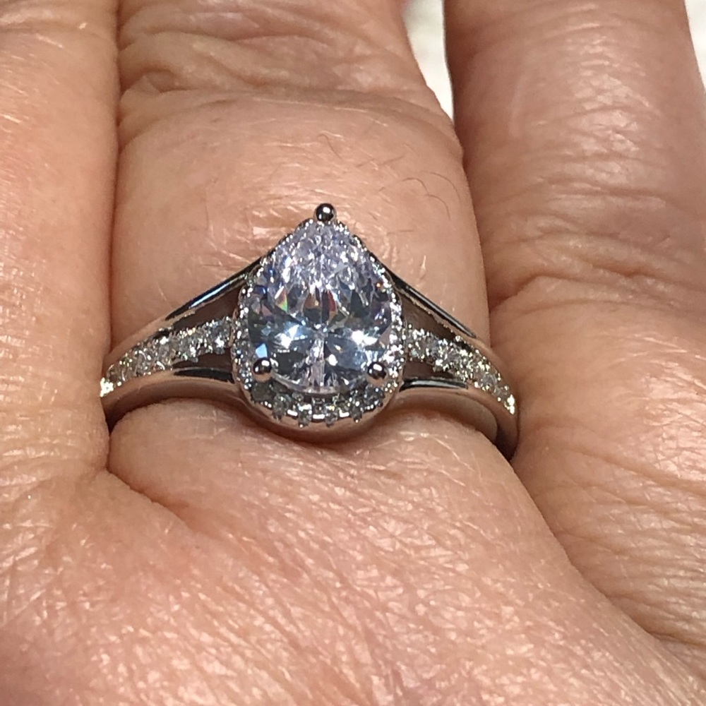 Ladies pear shaped evening ring on sterling